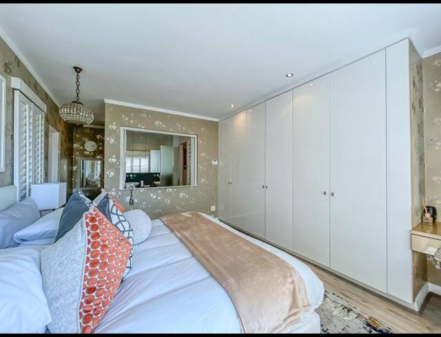 2 BEDROOM PROPERTY TO RENT IN SANDHURST